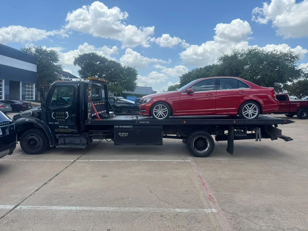EV Towing Dallas TX - Safe 24/7 Flatbed Towing for Electric Vehicles West Dallas Towing flatbed tow truck providing safe zero-contact EV towing in Dallas TX